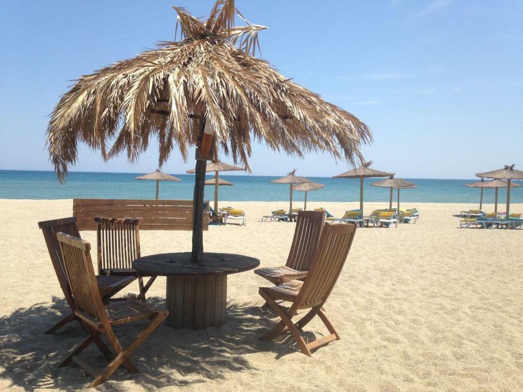 Barcaresa-Villa Vue Mer Acces Direct Plage - Piscine Le Barcares Bagian luar foto