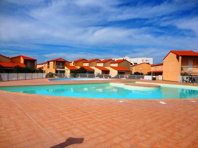 Barcaresa-Villa Vue Mer Acces Direct Plage - Piscine Le Barcares Bagian luar foto