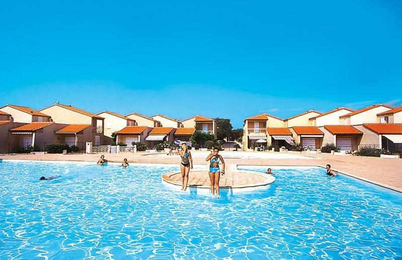 Barcaresa-Villa Vue Mer Acces Direct Plage - Piscine Le Barcares Bagian luar foto